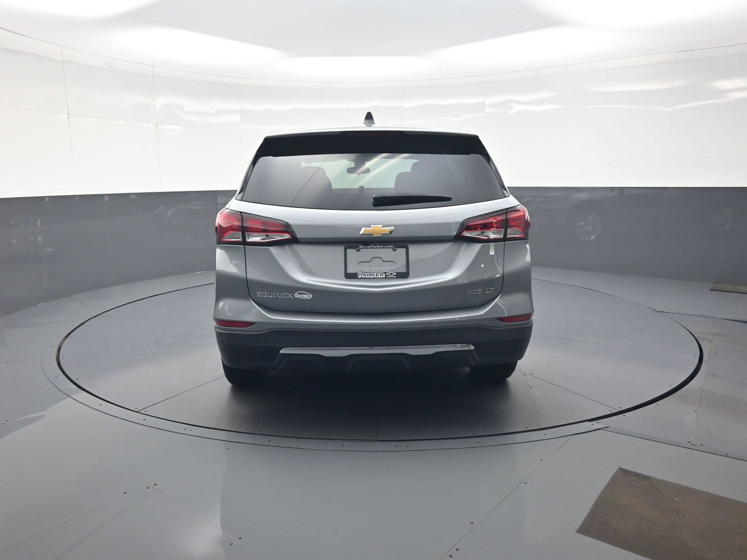 Used 2024 Chevrolet Equinox LT AWD/4WD image 4