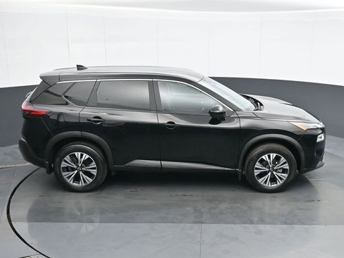 Used 2023 Nissan Rogue SV AWD/4WD image 22