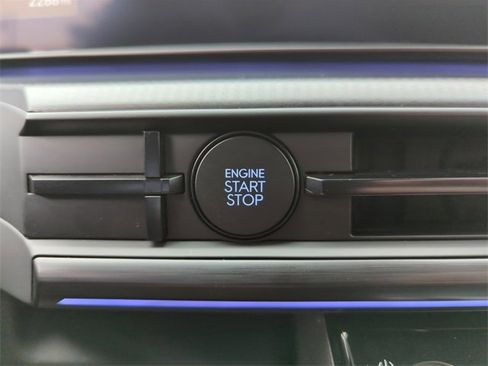 Used 2025 Hyundai Santa Fe Calligraphy image 39