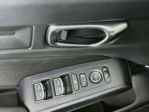 Used 2025 Honda Civic Sport image 15