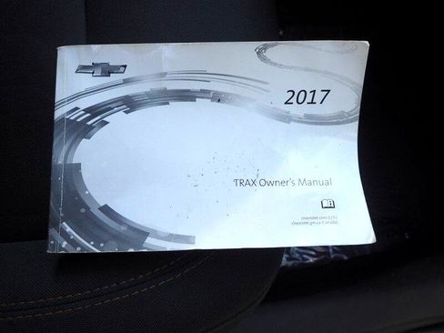 Used 2017 Chevrolet Trax LT image 25