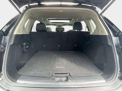 Used 2021 Nissan Rogue SV w/ Premium Package FWD image 10