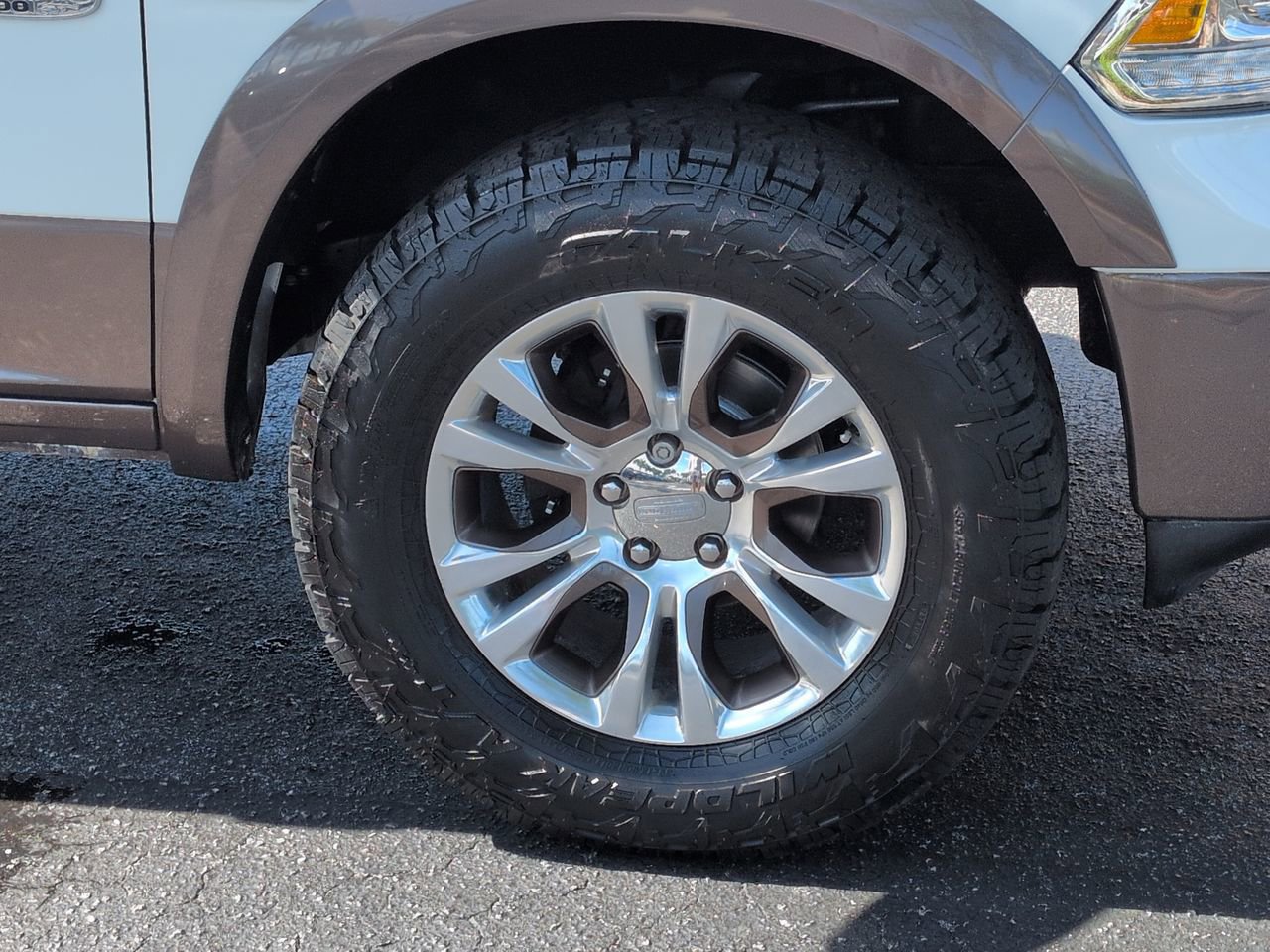 Used 2018 RAM 1500 Laramie Longhorn w/ Longhorn Southfork Package RWD image 10