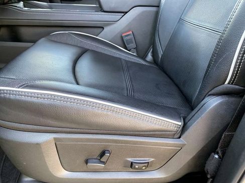 Used 2025 RAM 2500 Limited image 28