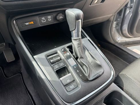 Used 2025 Honda CR-V EX image 18