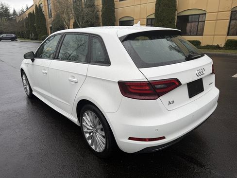 Used 2016 Audi A3 e-tron Premium w/ Audi MMI Navigation Plus image 8