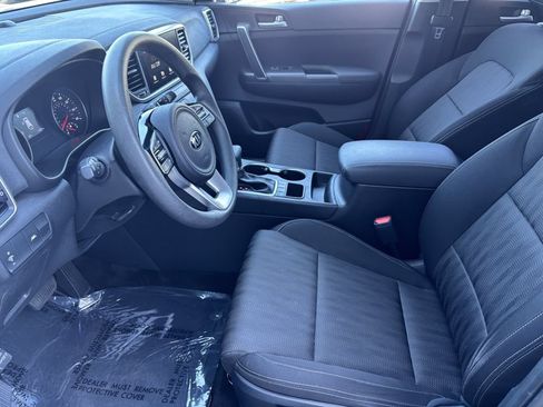Used 2022 Kia Sportage LX AWD/4WD image 12