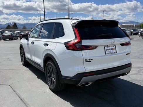 Used 2026 Honda CR-V TrailSport image 9