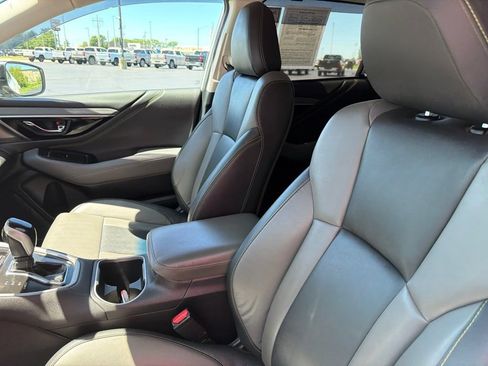 Used 2020 Subaru Outback Onyx Edition XT w/ Popular Package #2 AWD/4WD image 12