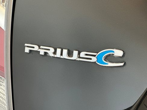 Certified 2017 Toyota Prius C Four image 28