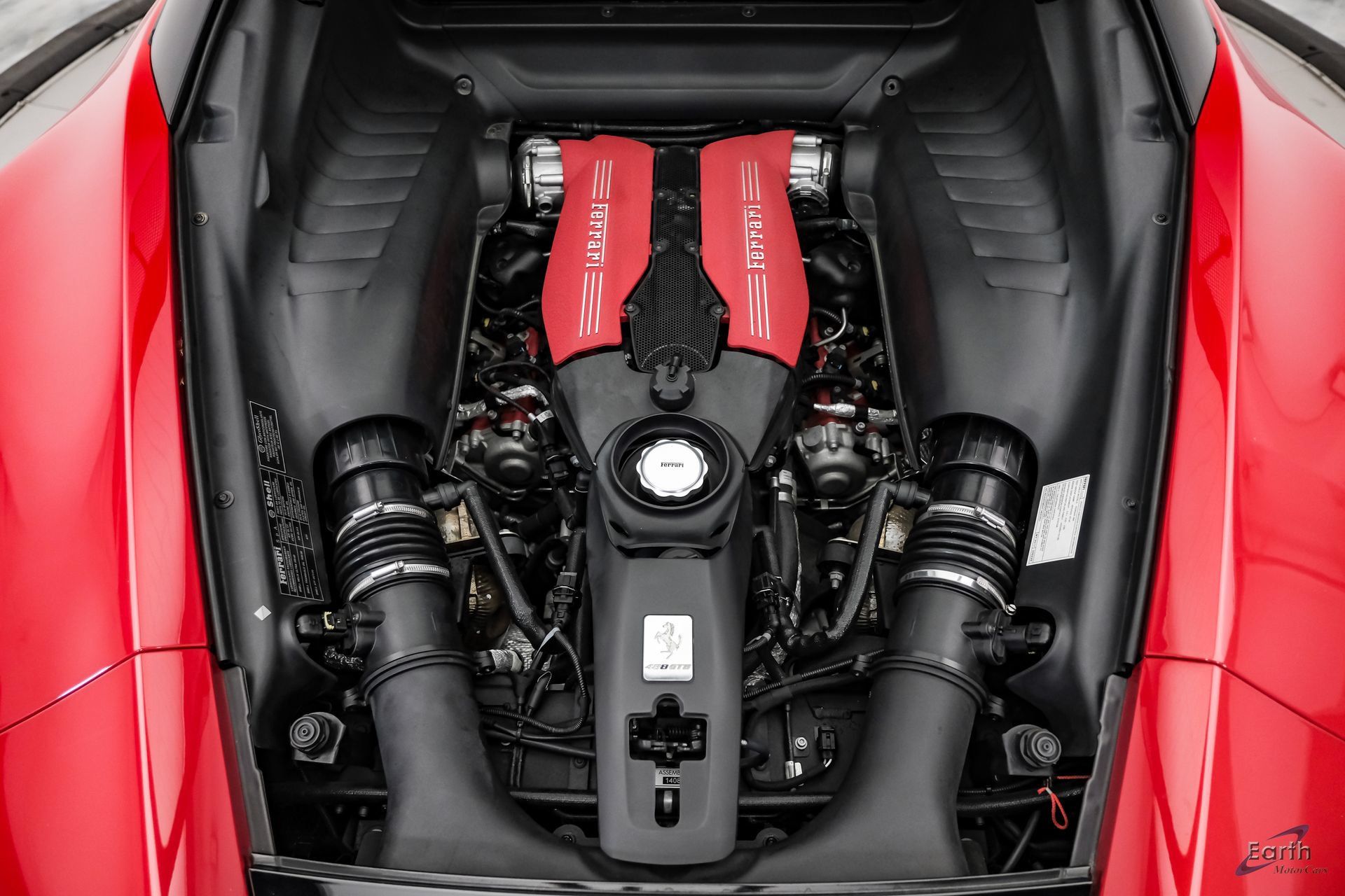 Used 2017 Ferrari 488 GTB RWD image 4