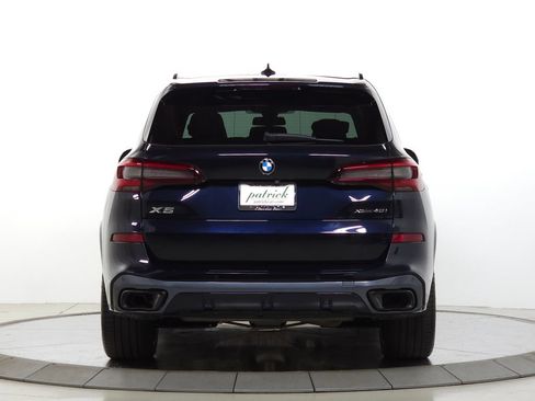 Used 2022 BMW X5 xDrive40i w/ M Sport Package AWD/4WD image 7