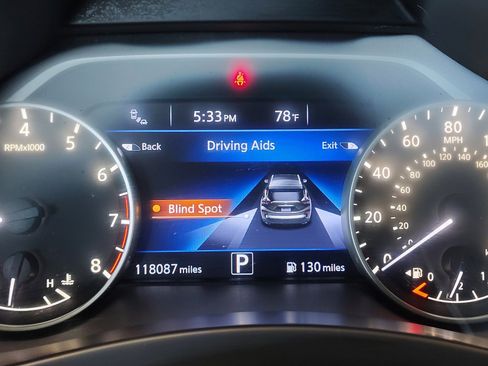 Used 2015 Nissan Murano SL FWD image 35