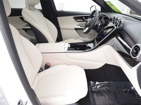 Used 2026 Mercedes-Benz GLC 300 4MATIC image 15