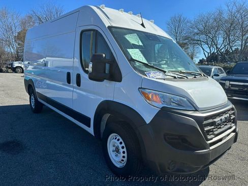 Used 2019 Ford Transit 150 148 Medium Roof image 5
