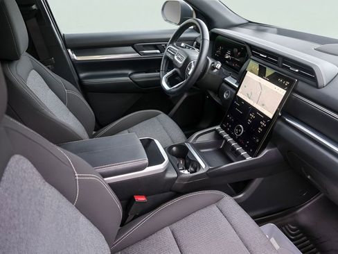 Used 2026 GMC Terrain Elevation image 29