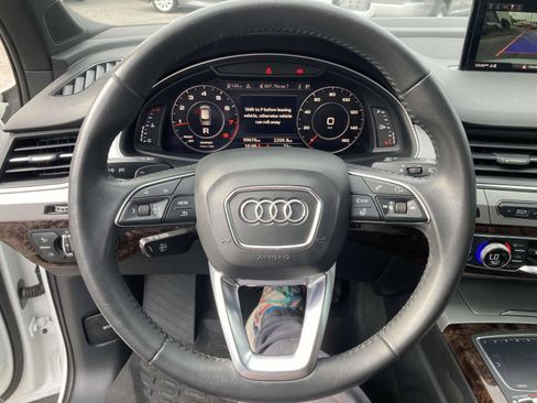 Used 2019 Audi Q7 2.0T Premium Plus w/ Premium Plus Package image 19