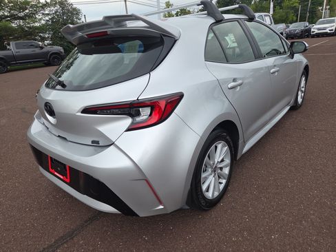 Certified 2025 Toyota Corolla SE FWD image 3