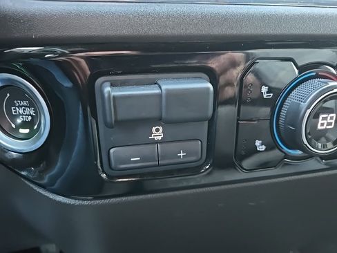 Used 2024 Chevrolet Silverado 1500 LT w/ Max Trailering Package image 72