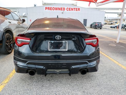 Used 2019 Toyota 86 TRD SE image 8