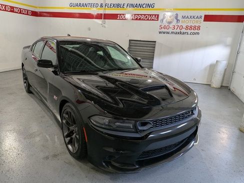 Used 2020 Dodge Charger Scat Pack image 1