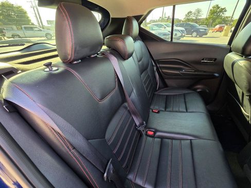 Used 2019 Nissan Kicks SR w/ SR Premium Package FWD image 27