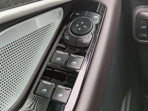 New 2026 Ford Explorer Platinum image 31