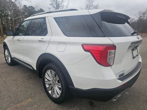 Used 2020 Ford Explorer Limited image 8