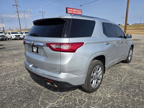 Used 2020 Chevrolet Traverse Premier AWD/4WD image 7