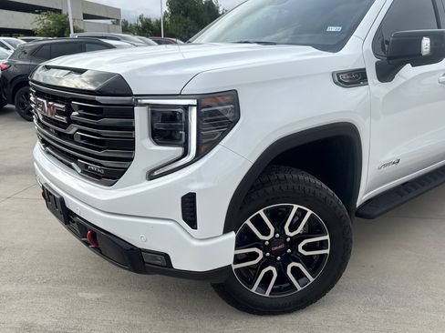 Used 2026 GMC Sierra 1500 AT4 w/ AT4 Premium Package AWD/4WD image 2
