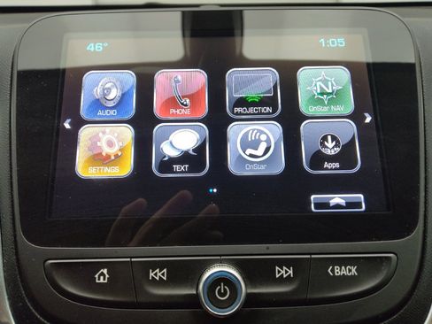 Used 2018 Chevrolet Equinox LT w/ Sun & Infotainment Package FWD image 25