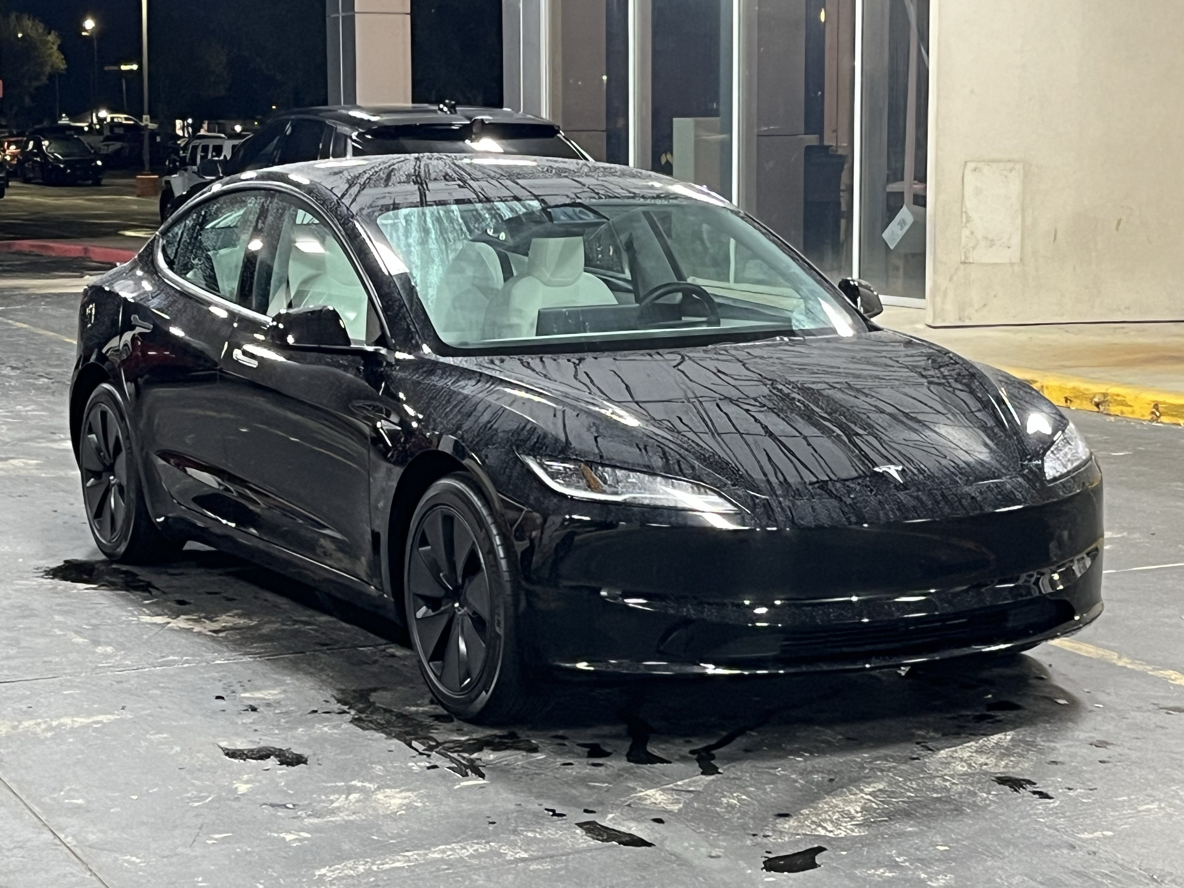 Used 2025 Tesla Model 3 Long Range RWD image 3