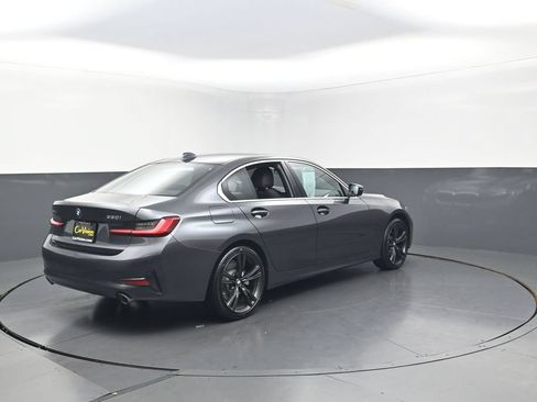 Used 2021 BMW 330i xDrive Sedan w/ Convenience Package AWD/4WD image 9