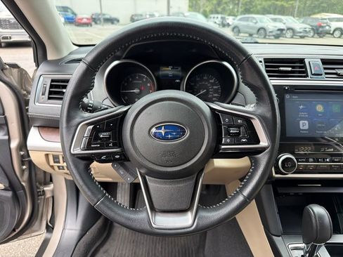 Used 2018 Subaru Outback 2.5i Limited AWD/4WD image 15