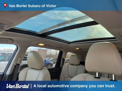 Used 2020 Subaru Ascent Limited w/ Technology Package image 23