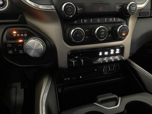 Used 2019 RAM 1500 Laramie image 38