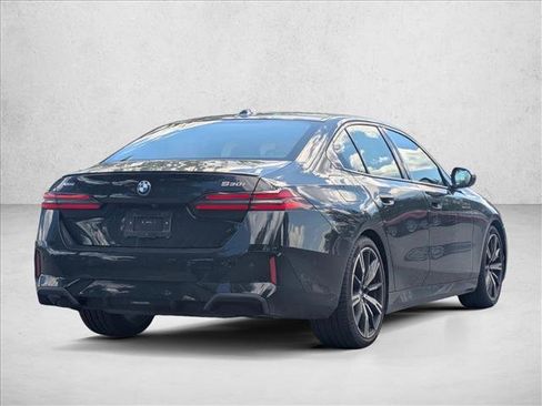 Used 2024 BMW 530i xDrive w/ Executive Package AWD/4WD image 5