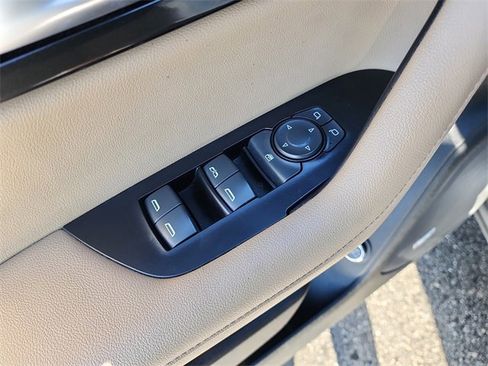 Used 2022 Chevrolet Blazer Premier w/ Enhanced Convenience Package image 12