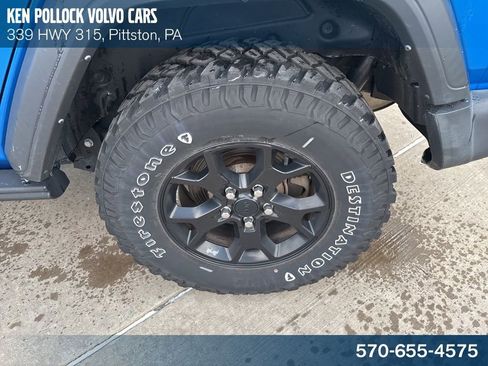 Used 2023 Jeep Wrangler Willys image 13