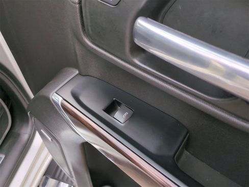 Certified 2020 GMC Sierra 1500 SLT w/ SLT Premium Plus Package image 29