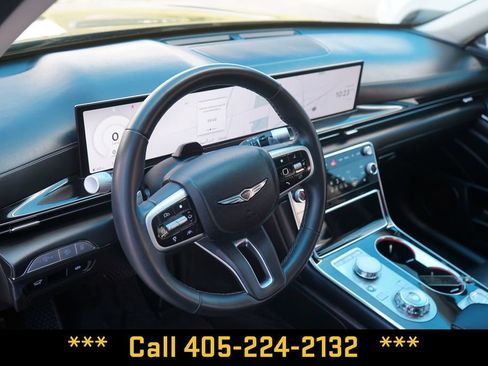 Used 2025 Genesis GV80 2.5T Standard AWD/4WD image 15