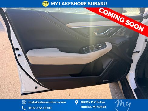 Certified 2025 Subaru Outback Limited AWD/4WD image 9