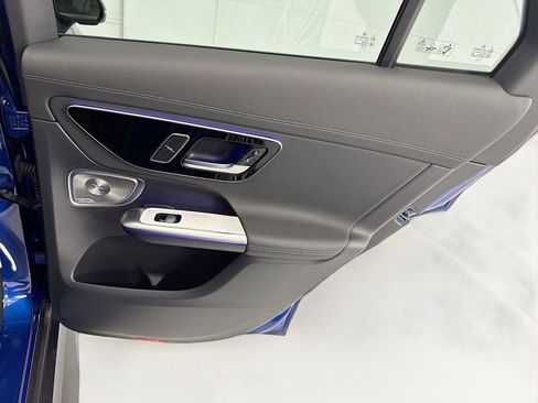 Certified 2026 Mercedes-Benz GLC 350e 4MATIC image 26