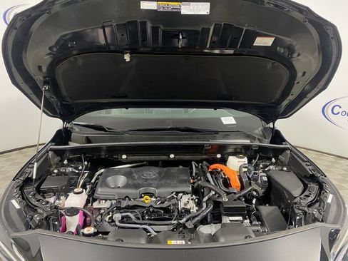 Used 2021 Toyota Venza XLE w/ Softex Package image 23