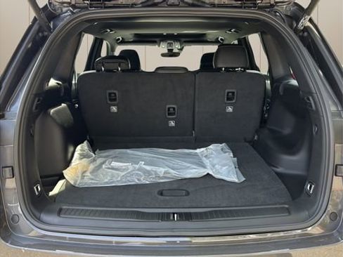 New 2026 Jeep Grand Cherokee Altitude RWD image 35