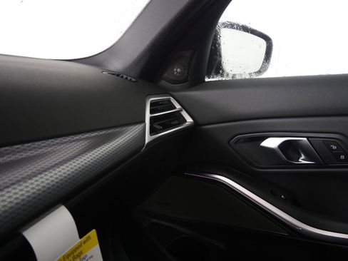 New 2026 BMW 330i Sedan w/ M Sport Package image 24