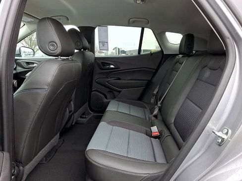 New 2026 Chevrolet Trax LT w/ Driver Confidence Package FWD image 6