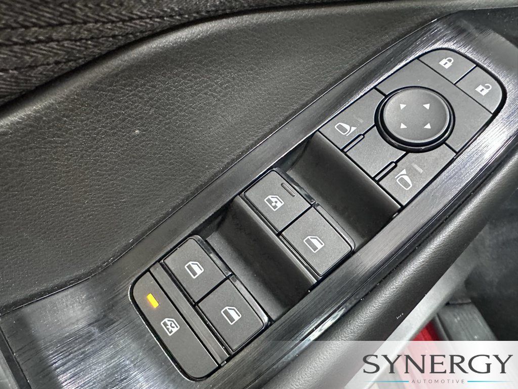 Used 2023 Nissan Rogue S FWD image 21
