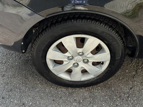 Used 2008 Hyundai Accent GS FWD image 36