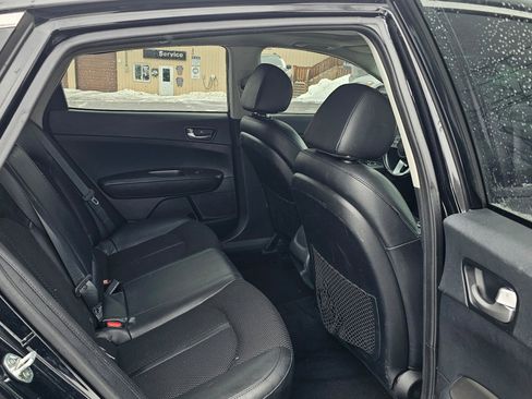 Used 2019 Kia Optima S w/ S Panoramic Sunroof Package image 8